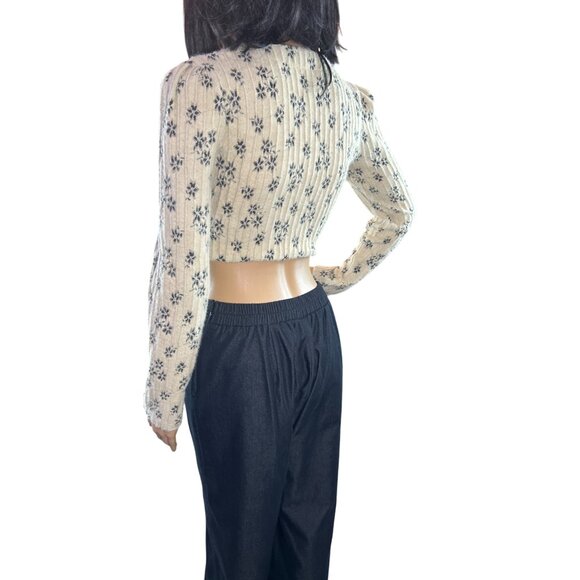 Dazy Womens Long Sleeve Cropped Cardigan Medium Snowflake Knit - Picture 4 of 5